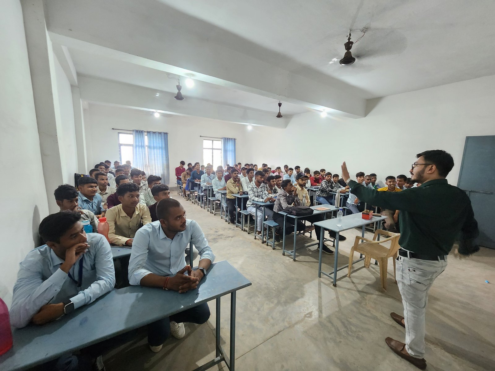 Smart Lecture Classroom 2