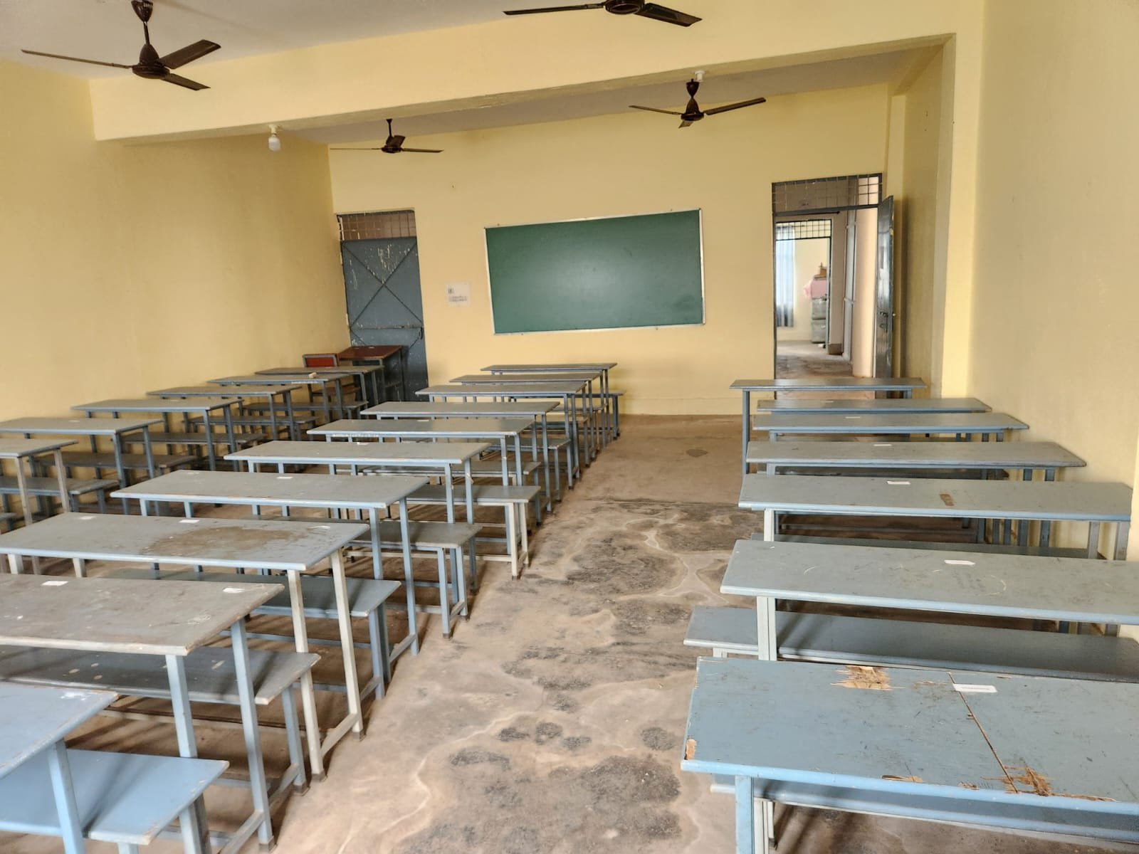 Smart Lecture Classroom 6