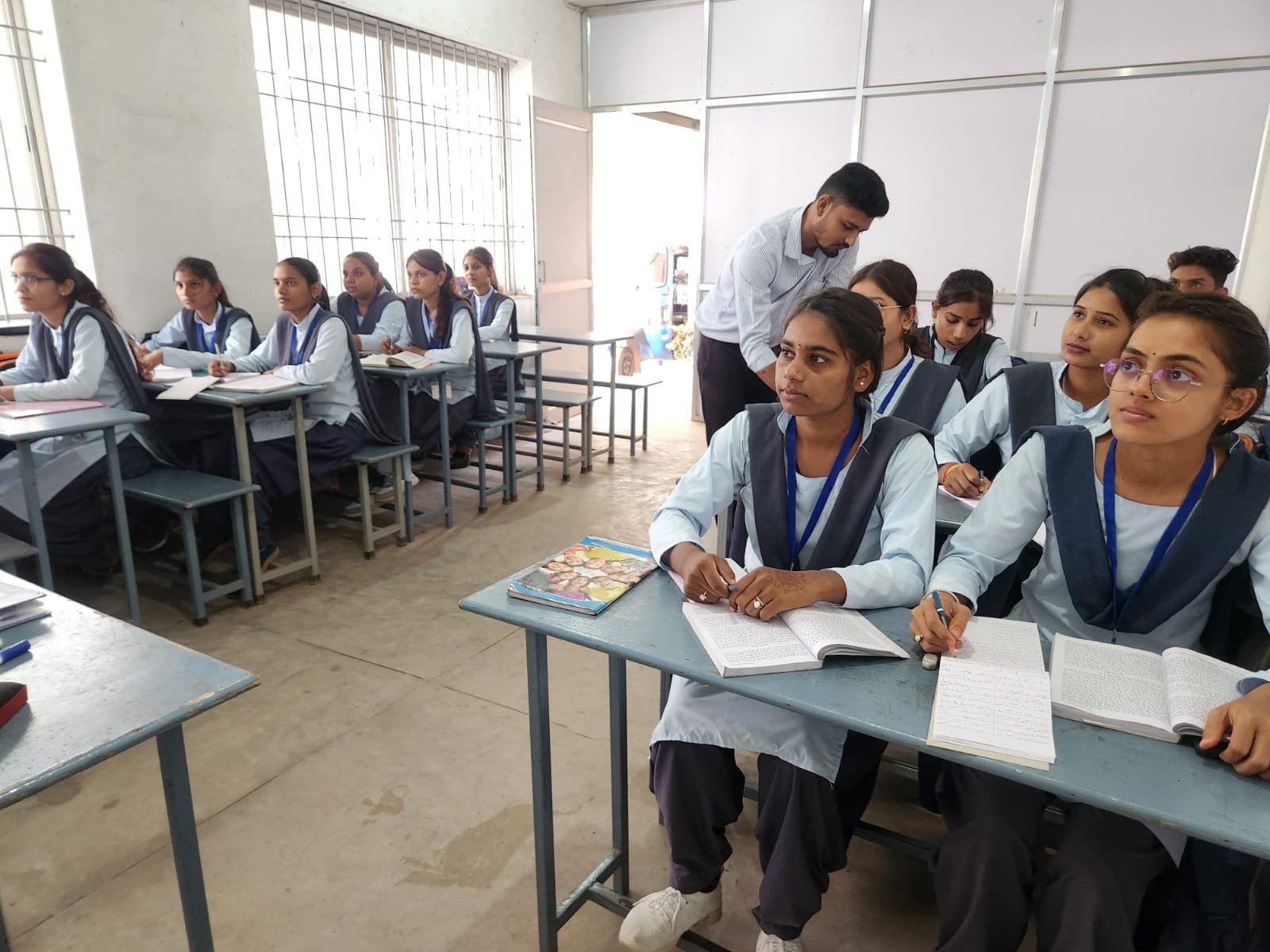 Hindi Shorthand & Typing 5